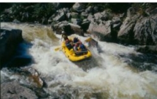  Las sensaciones del rafting en Allier.